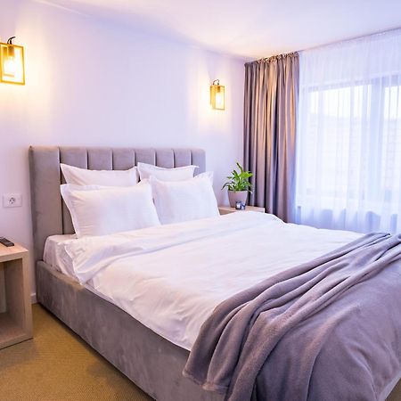 Casa Zuz Voronet Hotel Гура Хуморулуй Екстериор снимка