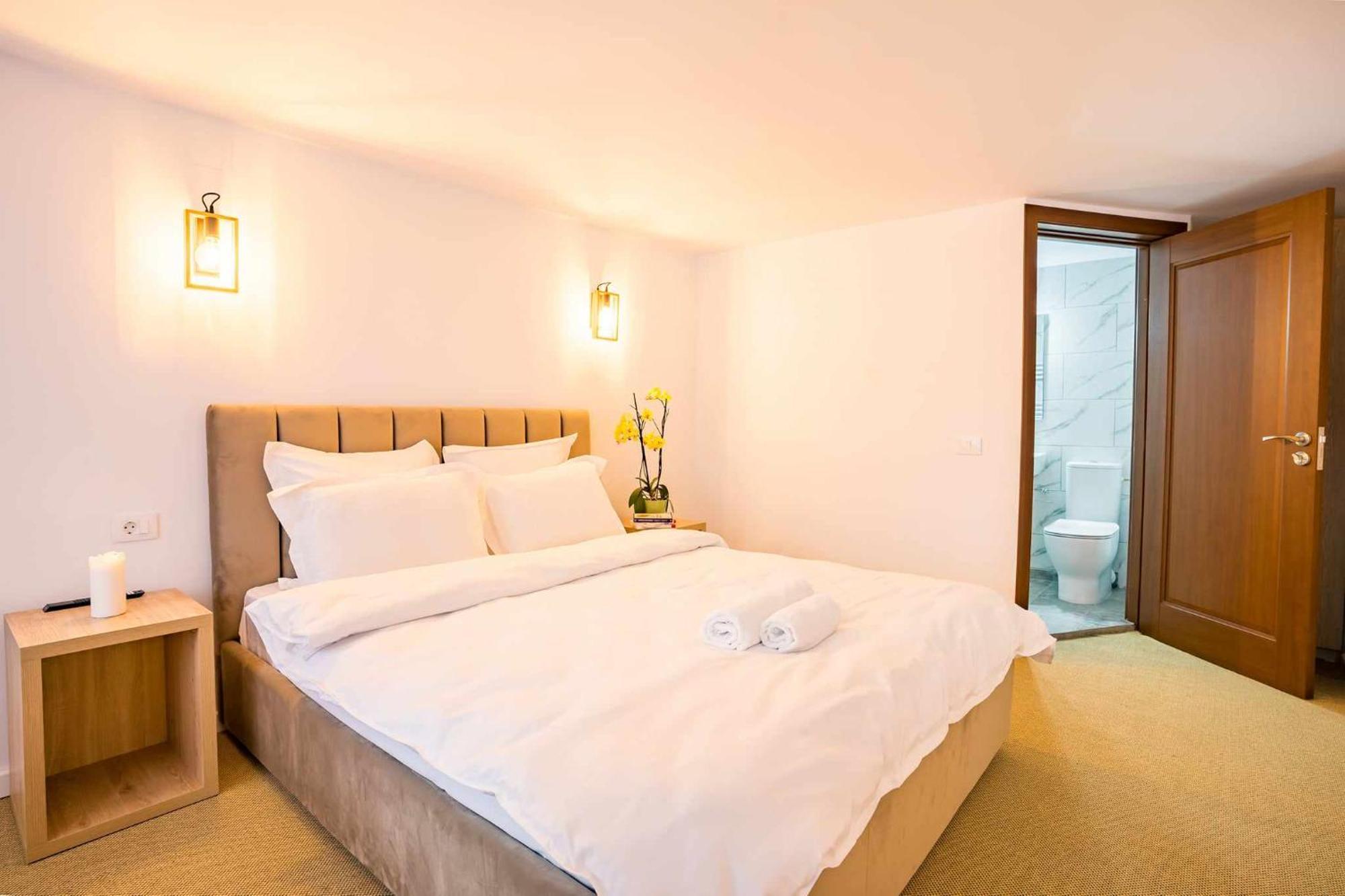 Casa Zuz Voronet Hotel Гура Хуморулуй Екстериор снимка