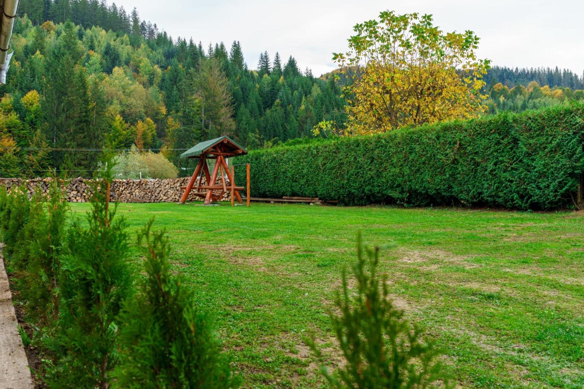 Casa Zuz Voronet Hotel Гура Хуморулуй Екстериор снимка